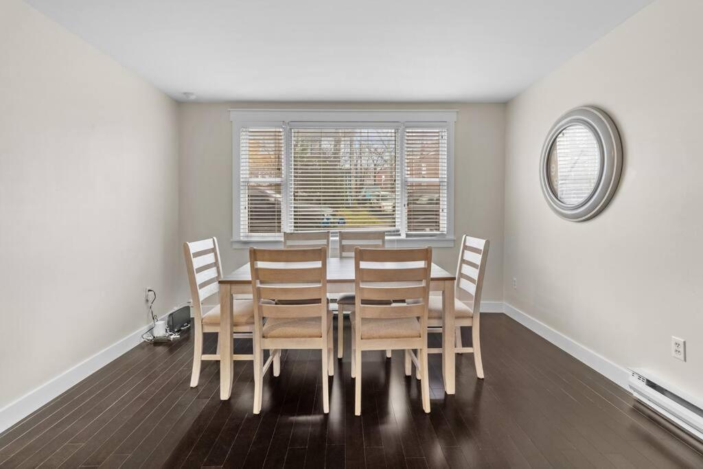 Beautiful & Cozy Dt Home With Pingpong Table 圣约翰斯 外观 照片